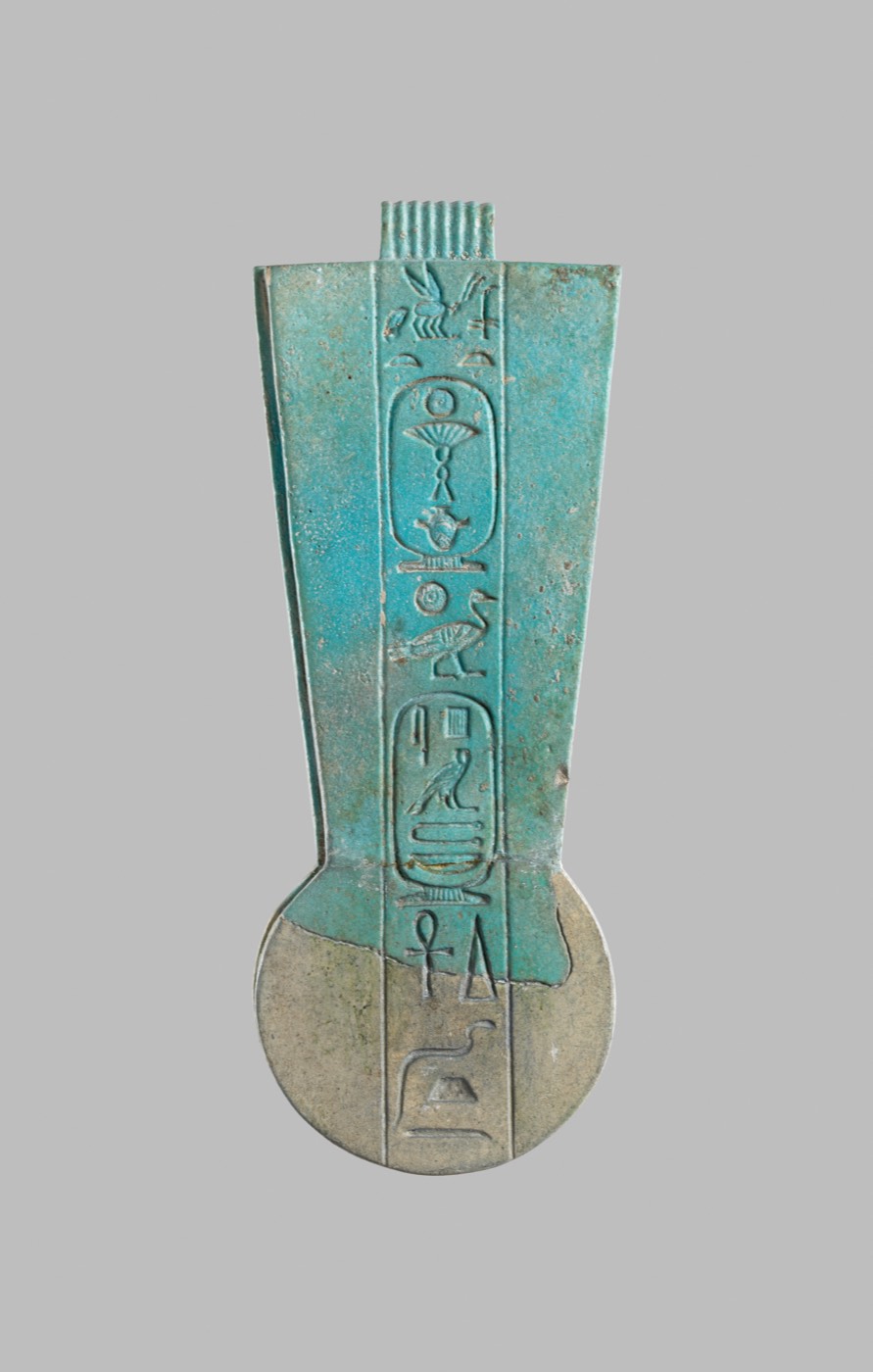 Menat Counterpoise, Psamtik I