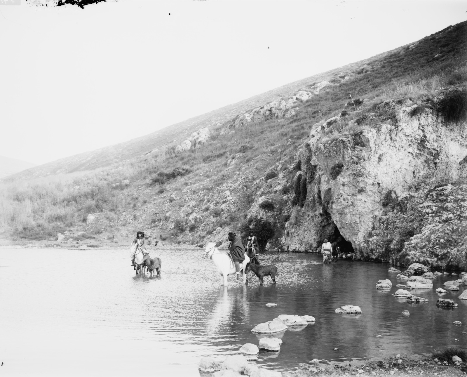 Northern views. Gideon's Fountain ('Ain Jalud)